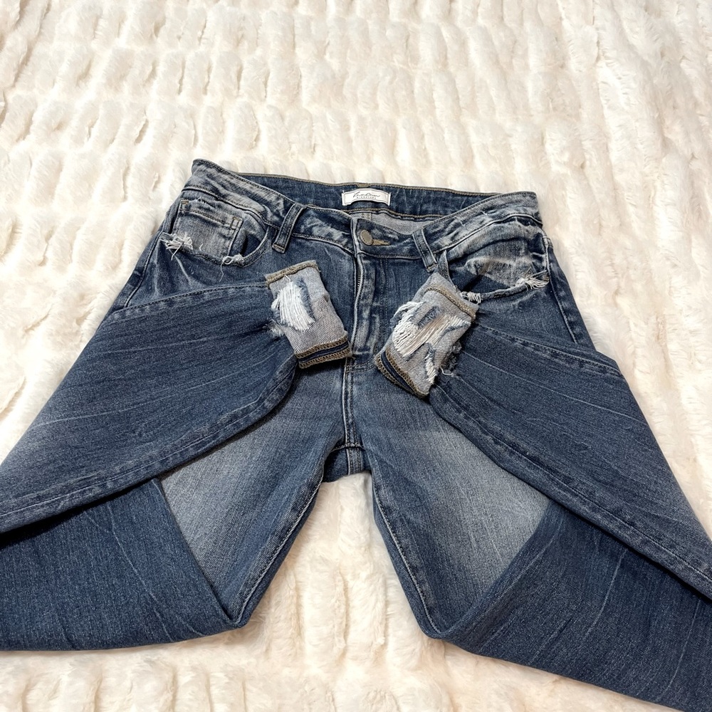 EUC KanCan Skinny Jeans size 29